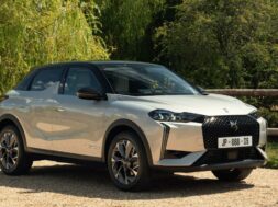 ds-3-esprit-de-voyage-2023-gris-avd-mk-bd