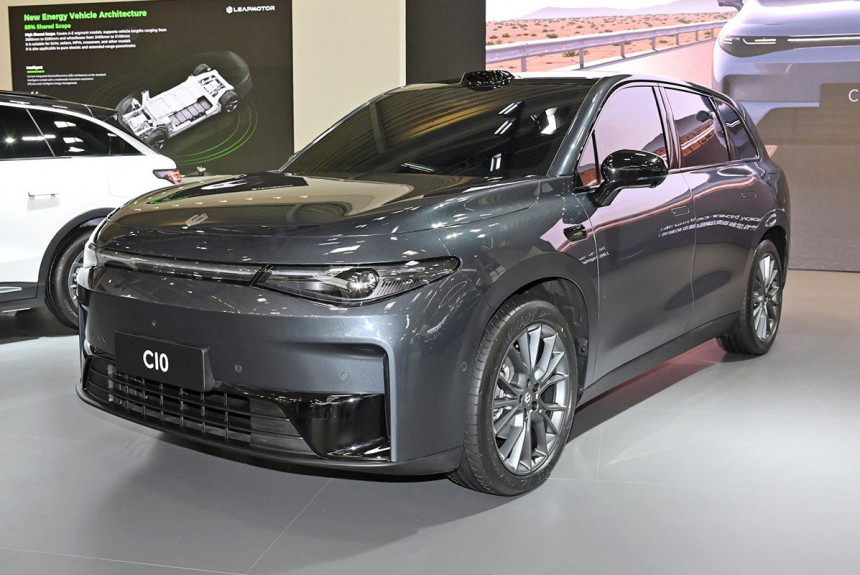 Obnarodovana unutrašnjost Leapmotora C10