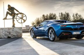 2023-ferrari-296-gts