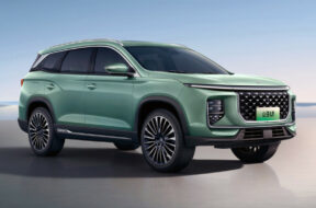 Article_176093_860_575