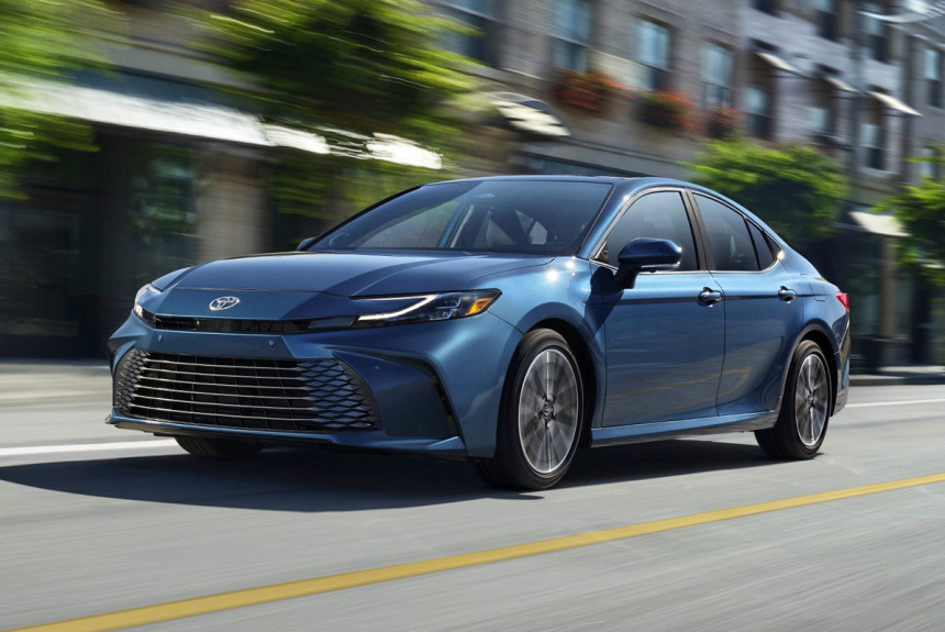 Debitovala nova Toyota Camry
