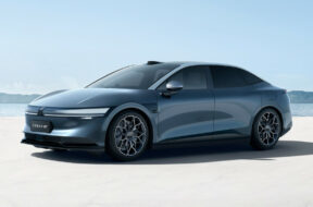 Article_176105_860_575