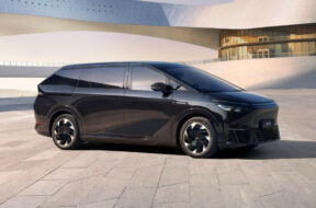 Article_176133_860_575