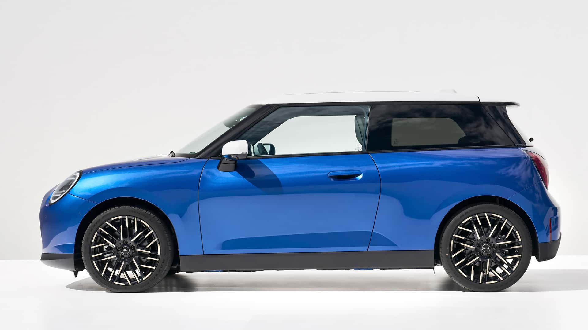Mini: Dolazak elektromobilnosti neće uništiti performantne automobile