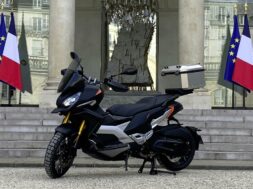 scooter-peugeot-xp400-gt-elysee-01