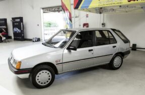 Peugeot-205-Nepala-1988-CP-01