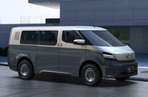 h2x-ktm-darling-van-illustration-2023-gris-avd-mk-bd
