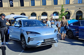 181049-421614-421611