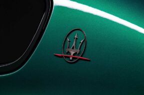 2021-maserati-quattroporte-trofeo