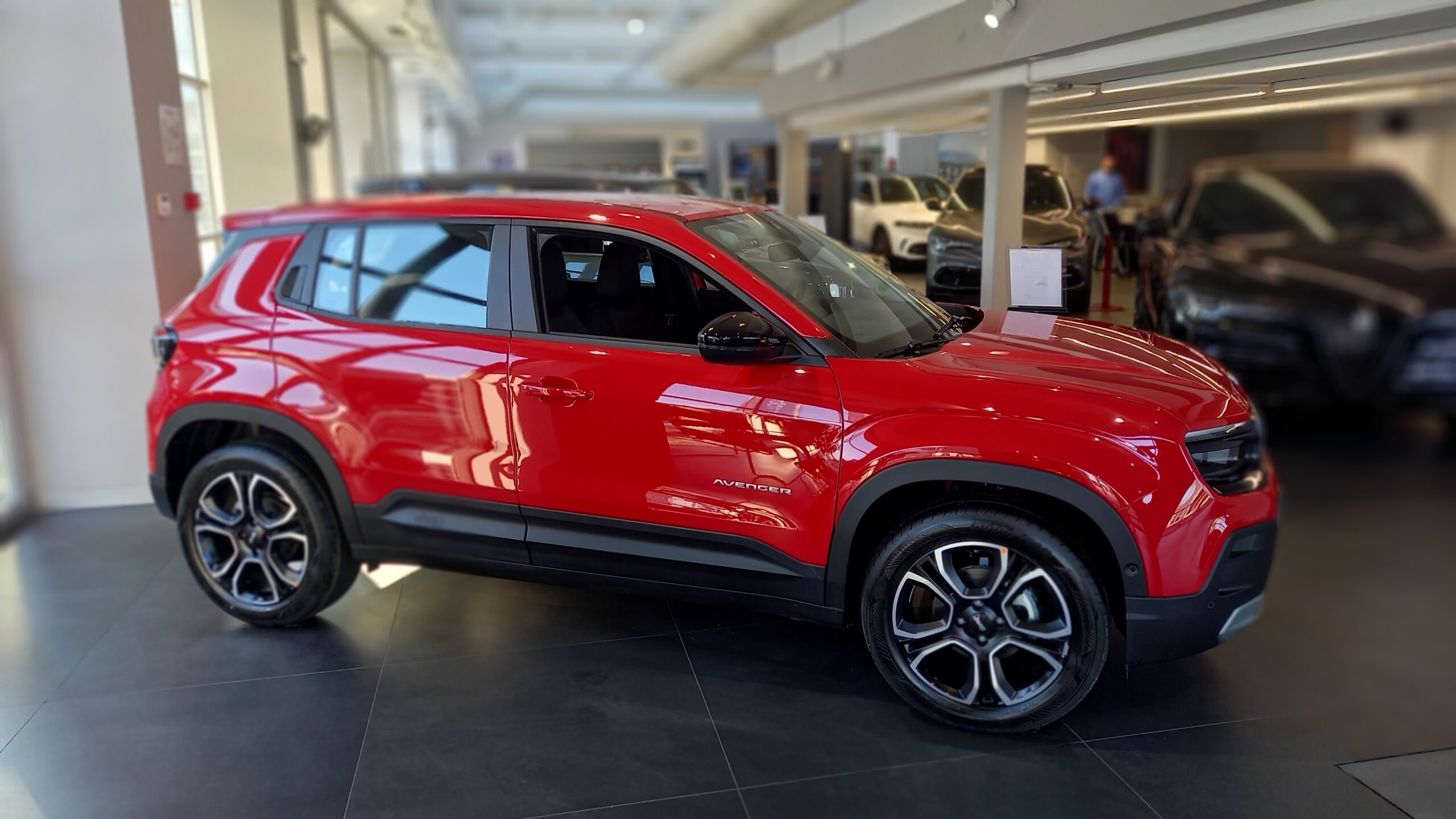 Na tržište Srbije stigao konvencionalni Jeep Avenger