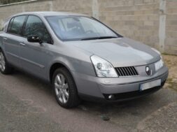 Renault-vel-satis-casse-yvelines-3-4-av