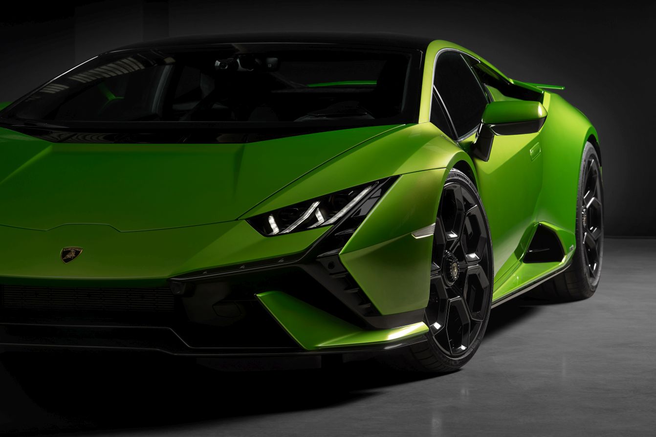 Naslednik Lamborghinija Huracana umesto V10 dobija motor V8