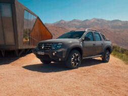 renault-duster-oroch-2022-gris-avg-mk-bd
