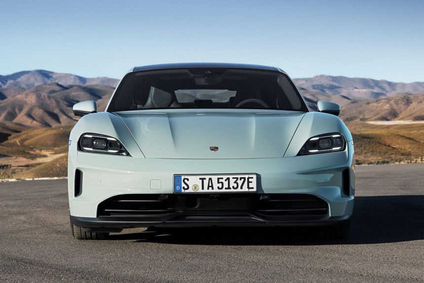 Porsche Taycan ažuriran