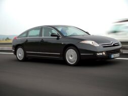 CitroEn-C6-Gen1-Ph1-57