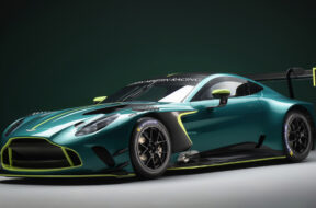 aston_martin_vantage-gt3-1