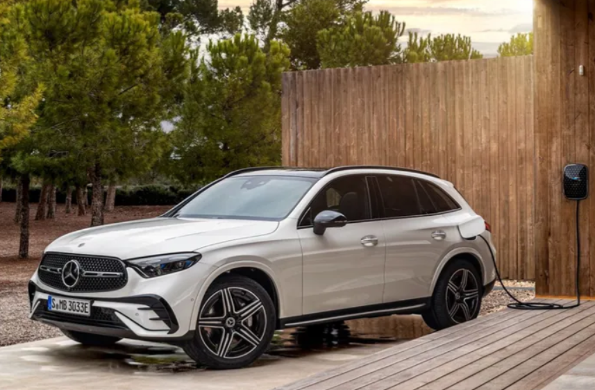Mercedes priznaje: „Bili smo veoma optimistični u pogledu električnih automobila“