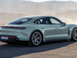 porsche-taycan-04