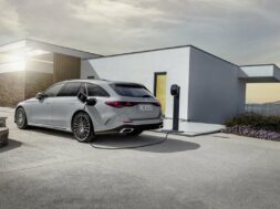 mercedes-phev-classe-e-1200×800