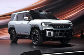 Article_176642_860_575