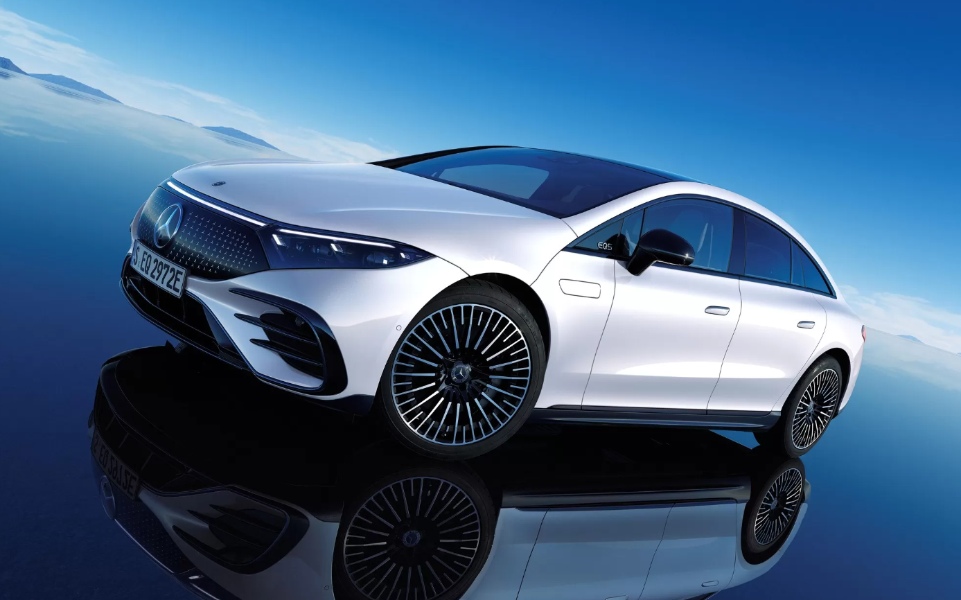 Mercedes EQS nove generacije će se osloboditi „ribljeg“ dizajna i taktilnih tastera