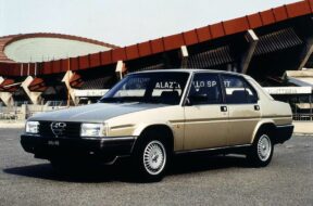 alfa-romeo-90-AV-002