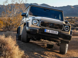mercedes-g580-eq-07