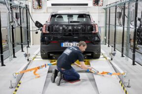 volvo-cars-testcenter-2