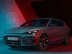 cupra-leoin-2024-gris-avg-mk