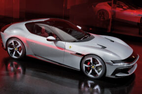 ferrari-12cilindri-12