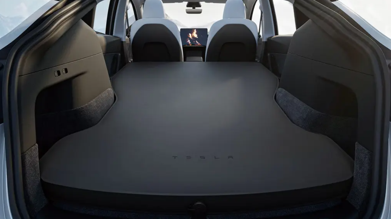 Tesla je smislio dušek za Model Y i odmah je rasprodat