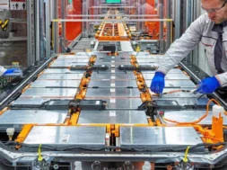 Fabrica-baterii-masini-electrice