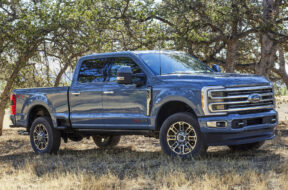 ford-f-350-limited-crew-cab-1
