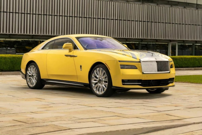 Jedinstveni Rolls-Royce Spectre Semaphore kreiran u čast Kalifornije