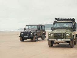 land-rover-classic-defender-v8-by-works-bespoke