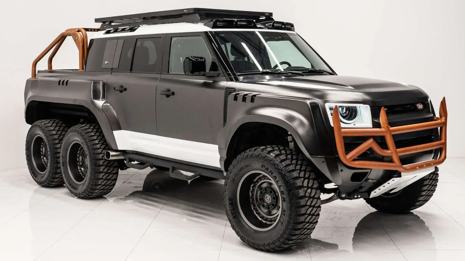 Apocalypse World Ender stiže kao prvi novi Defender sa pogonom 6×6