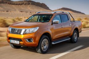 Nissan-Navara-DoubleCab-2016-AV1-BD