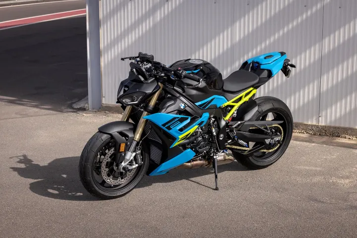 BMW Streetfighterizovao dva sportska golaća koje naziva S 1000 R i M 1000 R