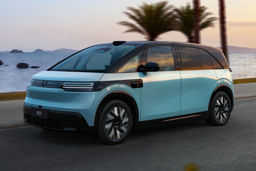 Zeekr Mix jeste kompaktni električni kombi i spreman je za premijeru