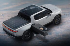 rivian-cover-solceller