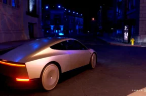 tesla-cybercab-elon-musk-robotaxi