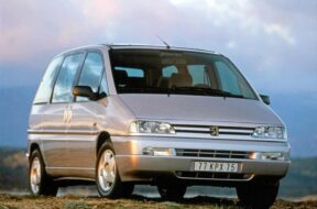 peugeot-806-001_0
