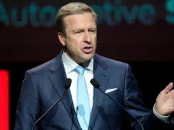 b7e7820d-3d81-4131-bf2e-06f6710ca325_w960_r1.778_fpx50.66_fpy50