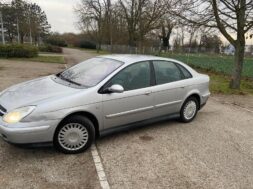 citroen-c5-2001-1-million-de-kms-au-compteur-024-ds-001