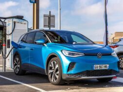 volkswagen-id4-286ch-2024-06