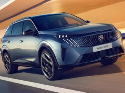 Peugeot-e5008-Grande-Autonomie-AV-BD