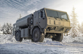 t815-7t3r21_4x4_tanker-1