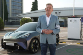 Seat-Cupra-Wayne-Griffiths