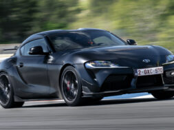 2026-grsupraa90finaledition-matteblack-dynamic-020