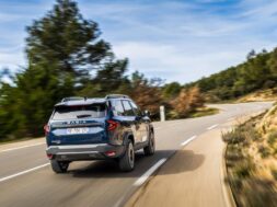 Dacia Bigster Hybrid 155 Journey 05_